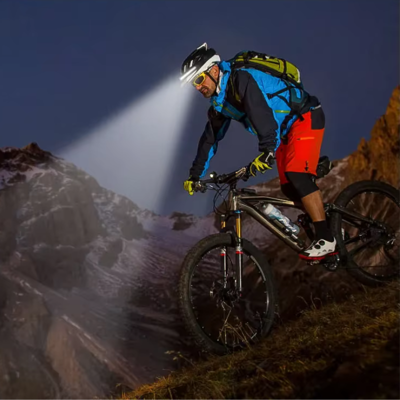 BrightWay LED Sensor Koplamp | Verlicht je avonturen