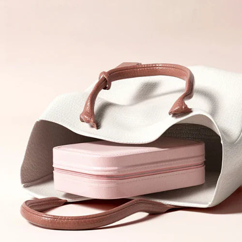 GlamGlow | Stijlvol LED-reistasje voor schoonheid