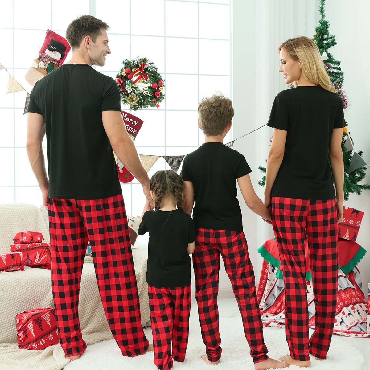 Rood Geruite Bijpassende Familie Kerst Pyjama's - Korte Mouwen