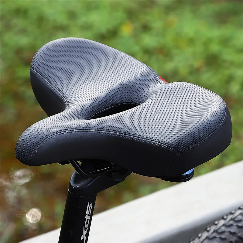 Comfortabele Ergonomische Fiets Zadel met Verbrede Kussen voor Lange Afstand Fietsen – Compatibel met MTB, E-Bikes en Meer