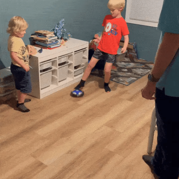 HoverKick elektrisch voetbalspeelgoed | interactief speelplezier voor kinderen binnenshuis
