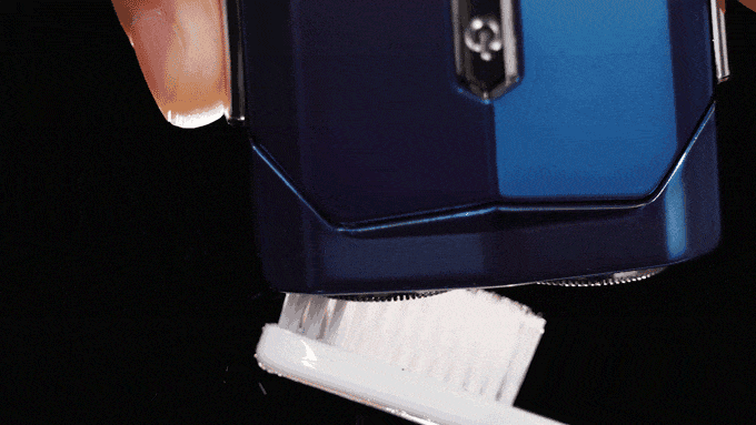 LuxRazor Elite Reis Scheerapparaat | Compact magnetisch ontwerp voor moeiteloos scheren onderweg