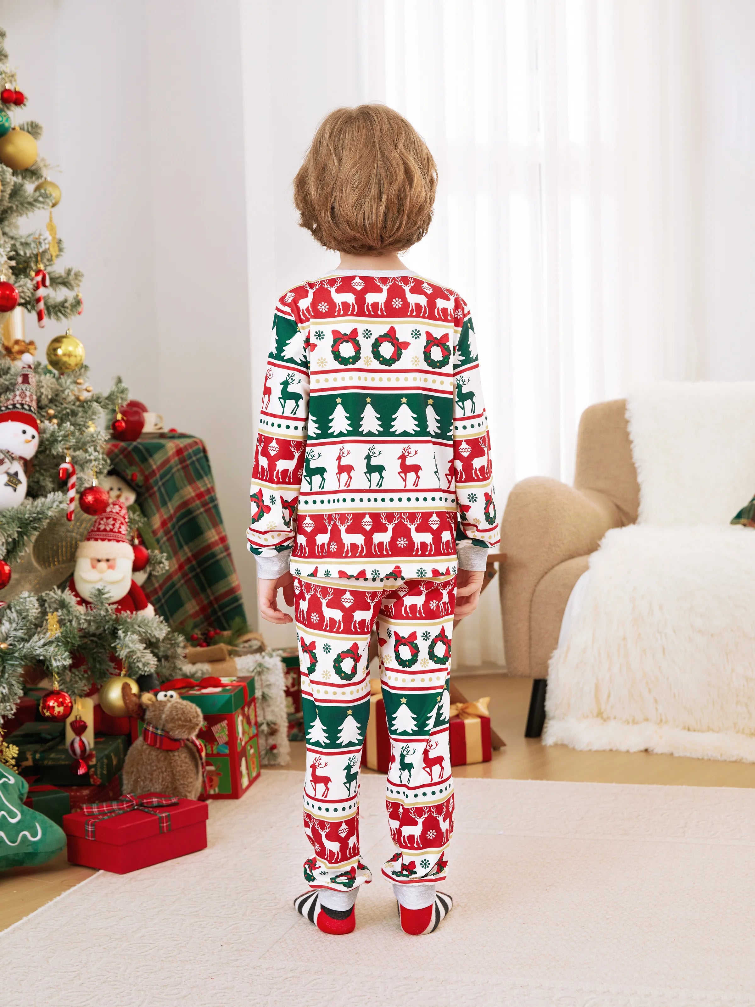 ReindeerJams | Gezinsmatching Kerstpyjama's met Rendier en Kerstboompatroon met ColorBlock Sokken