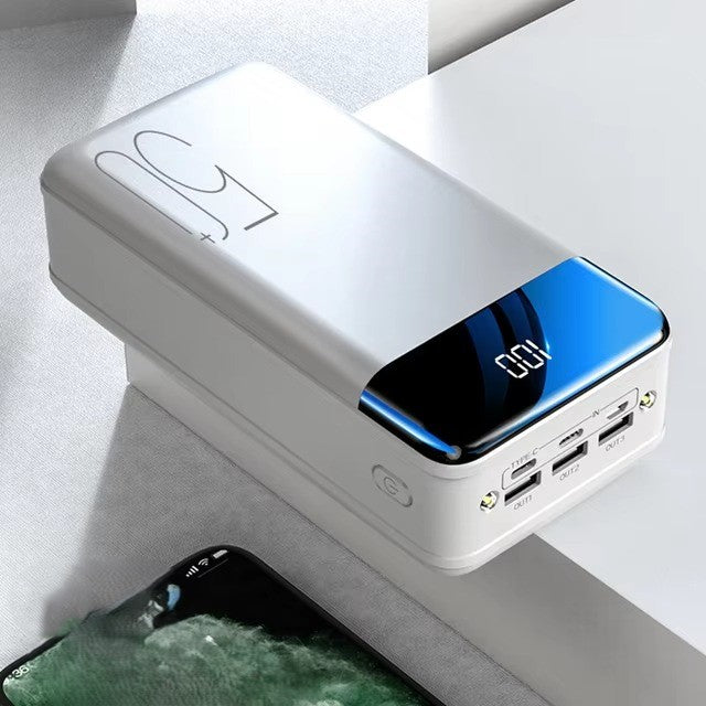 50.000mAh Ultra-Hoge Capaciteit Power Bank – Super Snelle Oplading voor Telefoons, Tablets & Laptops