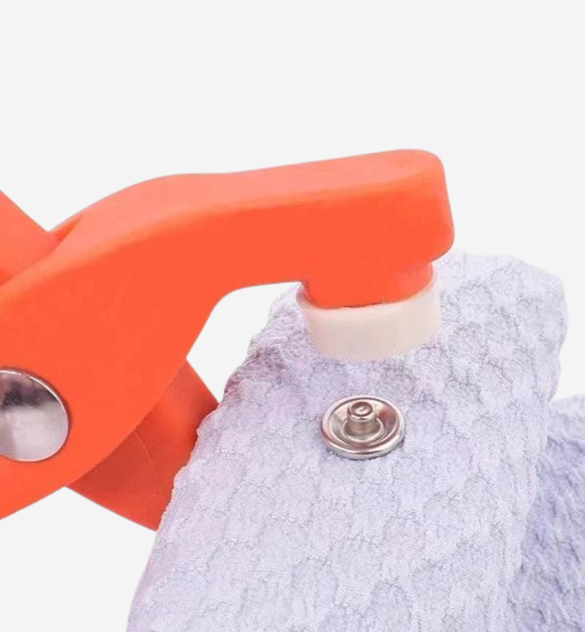 LuxiFix Knoppen Bevestigingsset | Eenvoudig en snel knoppen bevestigen met een gratis extra set