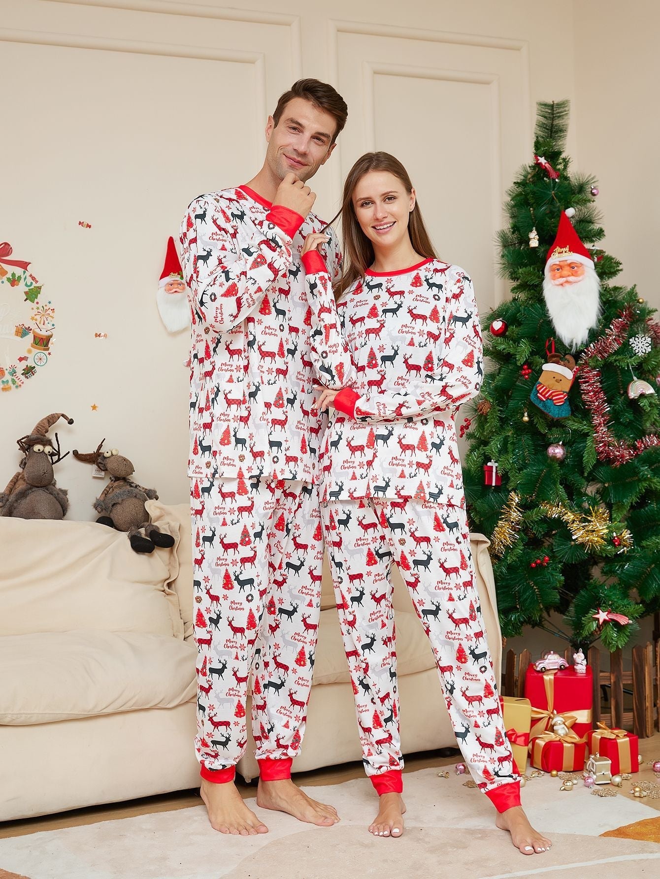 Kerst Rendier Print Bijpassende Familie Kerst Pyjama's | Volwassenen, Kinderen & Hond Pyjama's