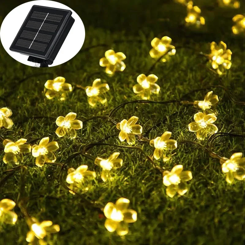 LuxeLumen Tuinbloem | Elegante zonne-energie verlichting voor een betoverende tuin