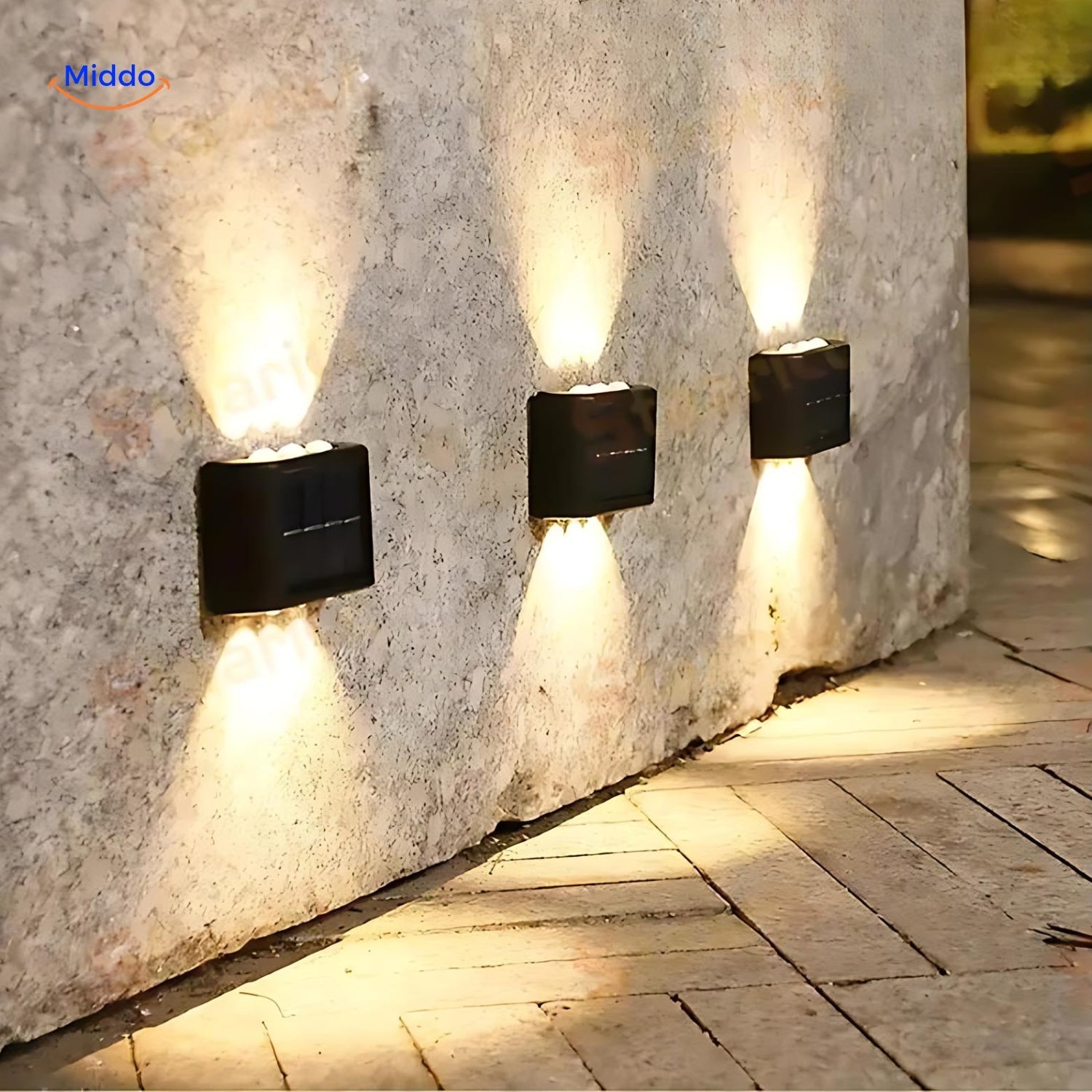 LumiGlow Solar-Wandlamp | Waterdichte LED met Dubbele Kop voor Stijlvolle Buitendecoratie