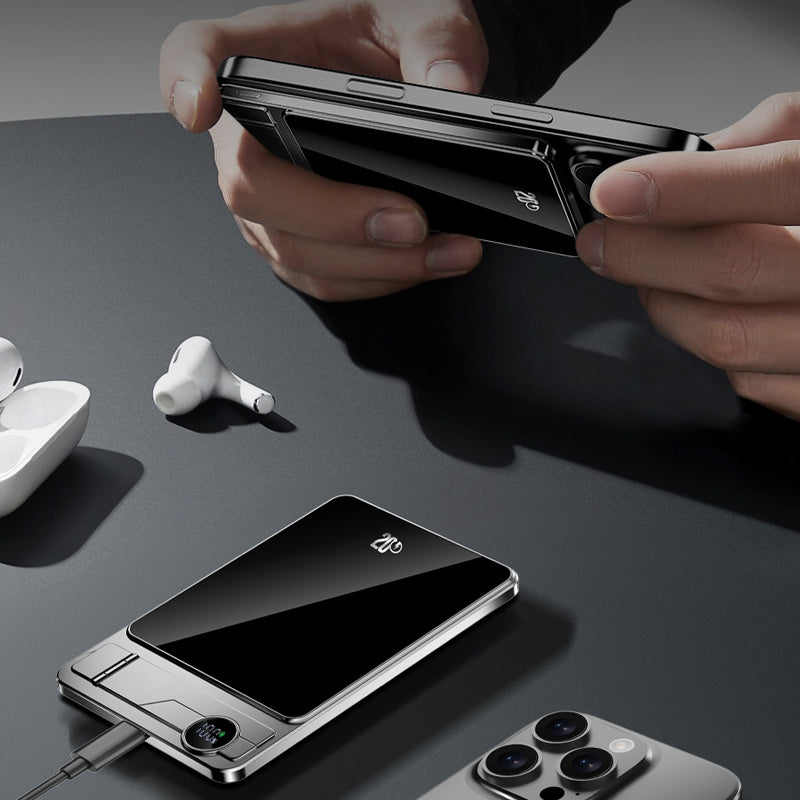 LuxuraTech Dual-Mode Magnetische Powerbank | Veelzijdige oplaadoplossing met geïntegreerde standaard voor ultiem gemak